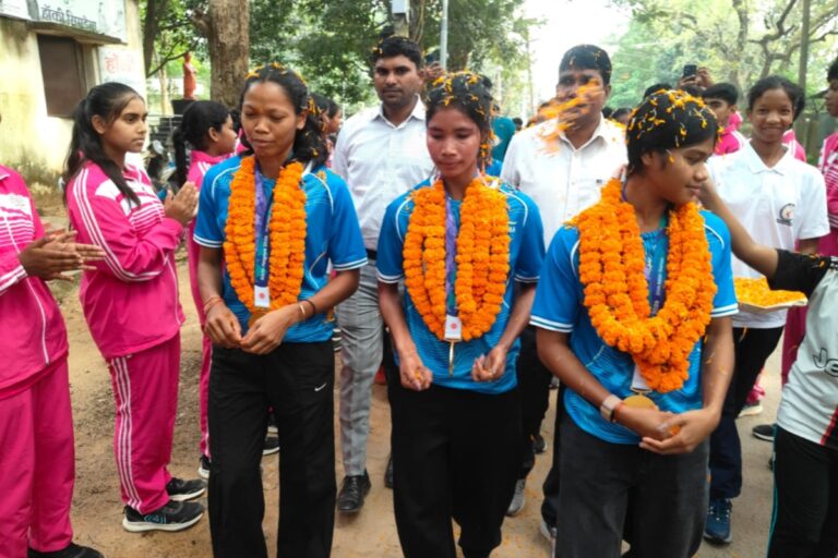 हॉकी से लेकर शिक्षा तक, सिमडेगा की बेटियों का विश्व पटल पर परचम, बेटियों ने बनाई पहचान