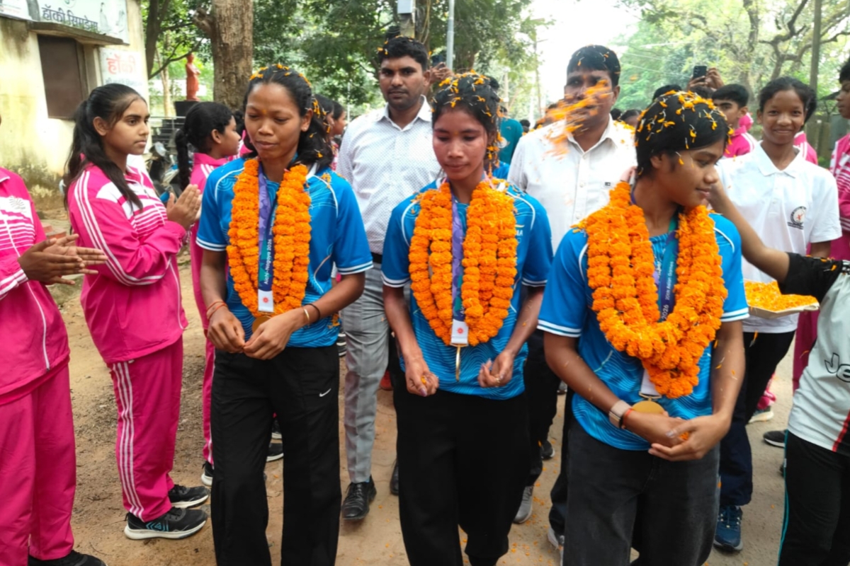 hockey-education-simdegas-daughters-make-mark