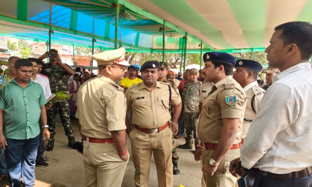 hazaribagh-police-alerts-durga-puja-barriers