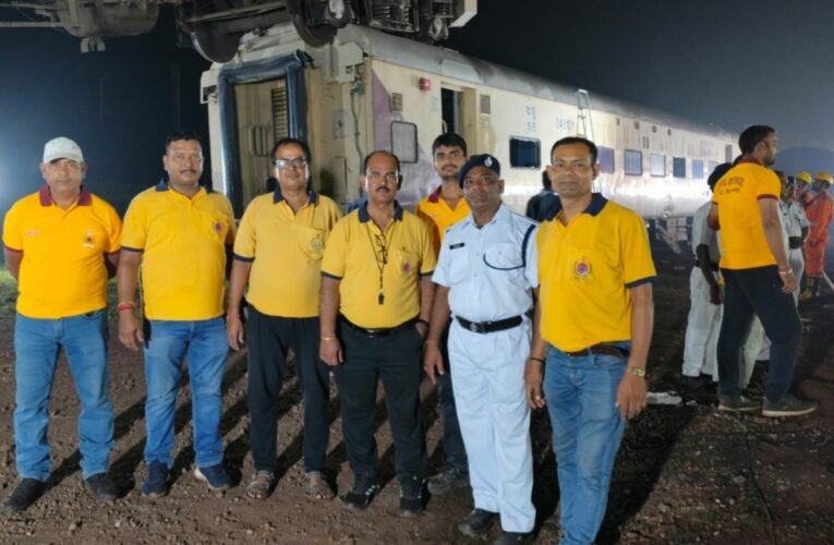 बण्डामुण्डा सीएफ यार्ड में आधी रात को रेल हादसे की मॉक ड्रिल, तीन की मौत और 19 के घायल होने का बनाया गया परिदृश्य