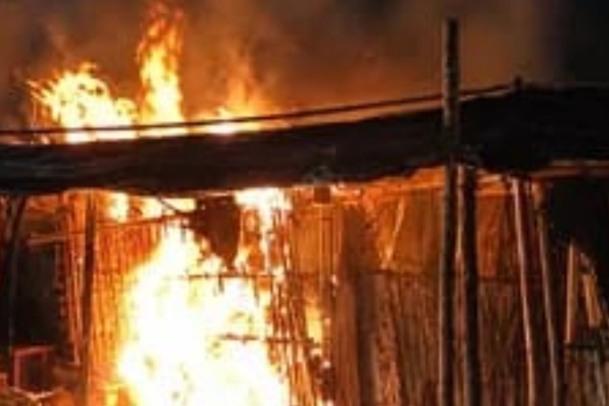 massive-fire-breaks-out-golmuri-vegetable