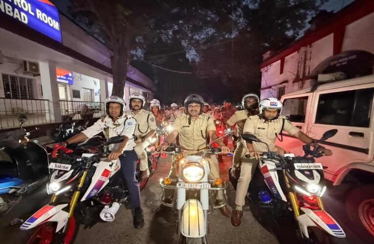 दुर्गापूजा (Durga Puja) पर धनबाद में सुरक्षा का सख्त पहरा, सात जोन में बंटा जिला