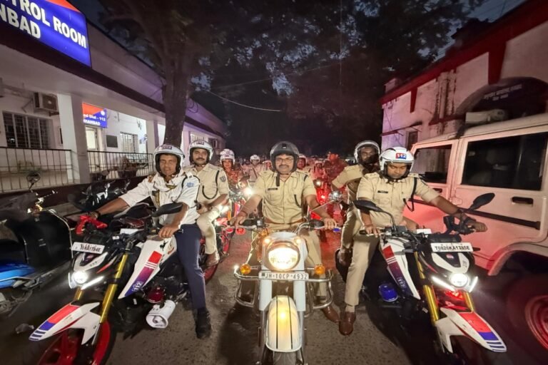 दुर्गापूजा (Durga Puja) पर धनबाद में सुरक्षा का सख्त पहरा, सात जोन में बंटा जिला