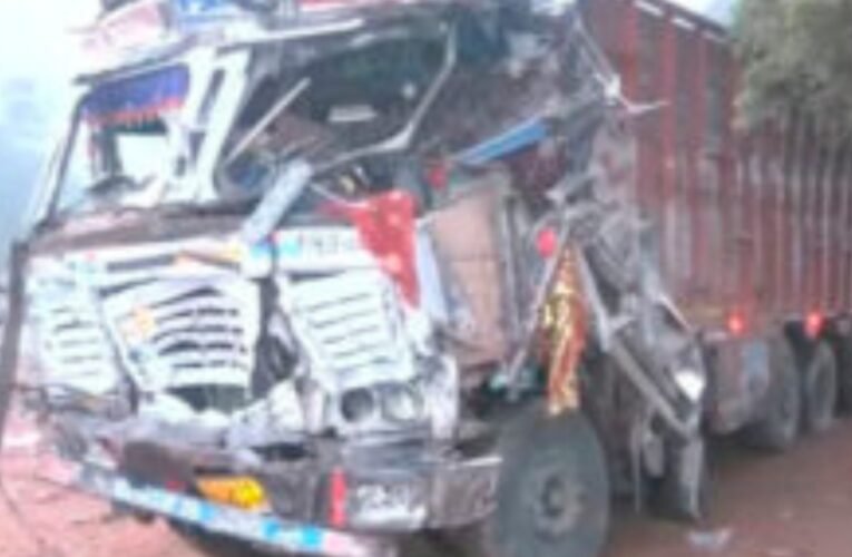 ग्वालियर में दर्दनाक हादसा: श्रद्धालुओं को कुचलते हुए मंदिर के गेट तक पहुंचा ट्रक, 13 की मौत
