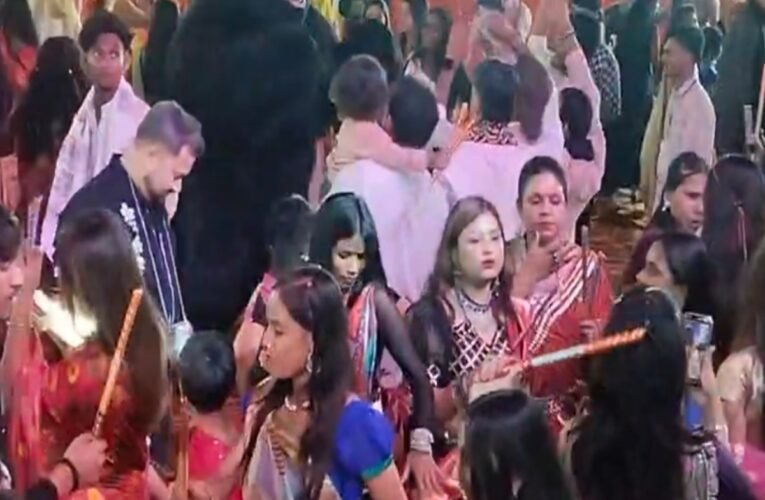 Navratri Dandiya