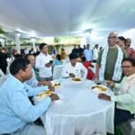hemant-soren-thousands-people-flock-jansailab