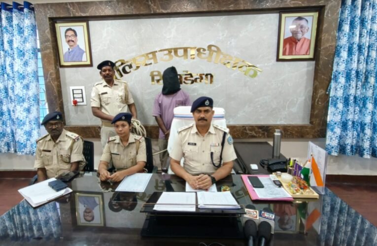 accused-arrested-forcing-relationship-girl-pretext