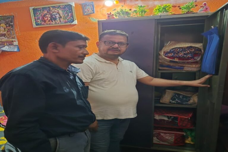 मानगो की हिल व्यू कॉलोनी में लाखों की चोरी, 12 लाख के गहने और डेढ़ लाख नकद ले उड़े चोर