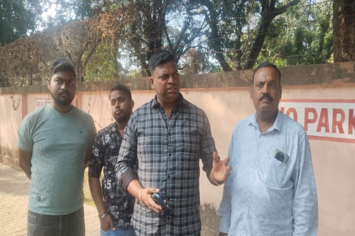 manik-malik-rubbishes-allegations-parsudih-assault