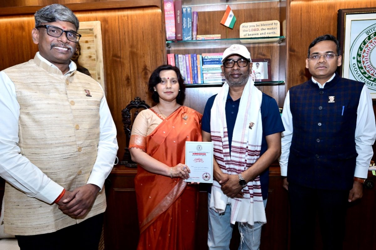 chief-minister-hemant-soren-attend-closing