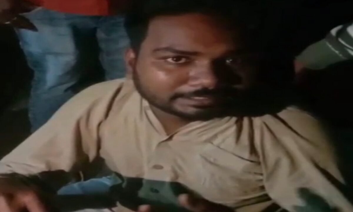 accused-extorting-name-ssp-locals-siddagoda