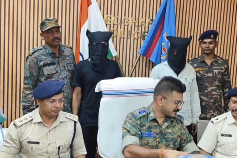देवघर में गांजा और ब्राउन शुगर जैसा पदार्थ बरामद, दो गिरफ्तार