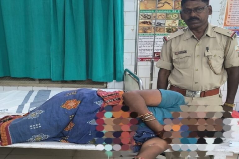 बेहोशी की हालत में मिली अज्ञात महिला, सिमडेगा पुलिस ने अस्पताल पहुंचाया