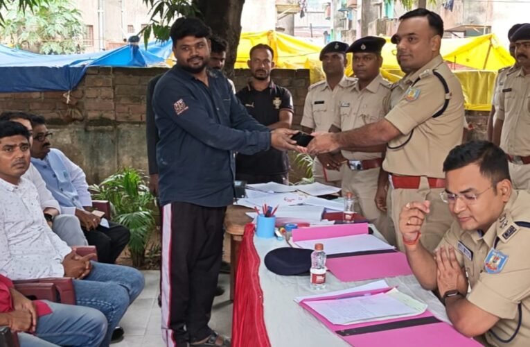 रांची में जन शिकायत समाधान कार्यक्रम, 236 आवेदन मिले; 184 का मौके पर निपटारा